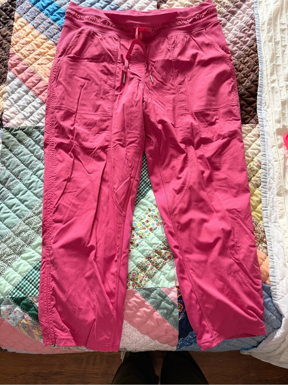 lululemon athletica Bright Pink Capris